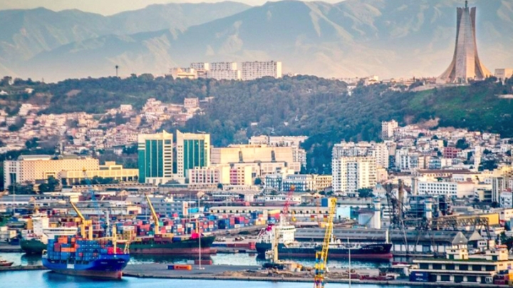 توسيع الخط البحري بين الجزائر وكرواتيا ليشمل سلوفينيا