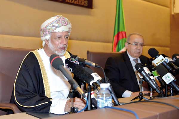 الجزائر ومسقط تراهنان على ترقية التعاون الاقتصادي