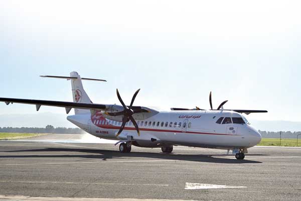 ”الجزائرية” تتسلم أول طائرة من نوع (ATR 72-600)