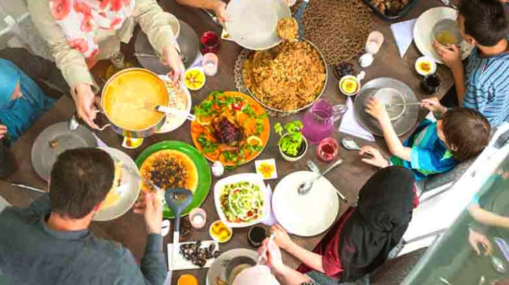 بين روحانية الشهر الفضيل وإرهاق إنجاز أدقّ التفاصيل