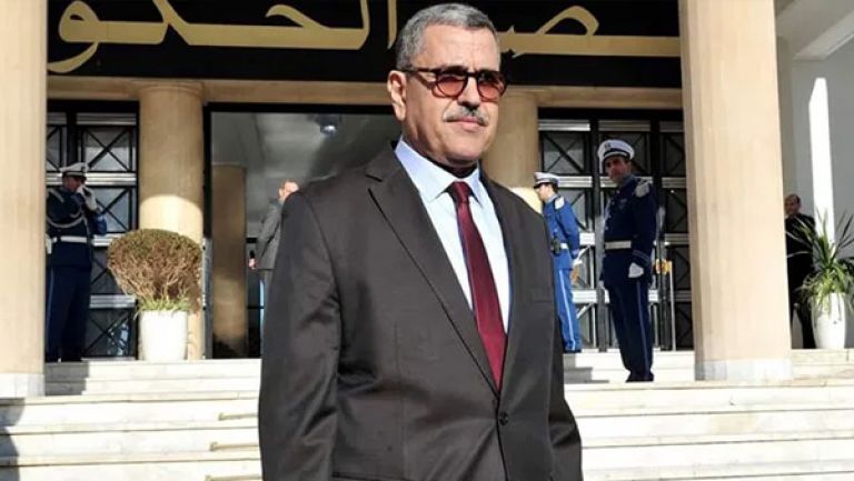 منصّات رقمية لإنهاء البيروقراطية ووقف "حڤرة" الإدارة
