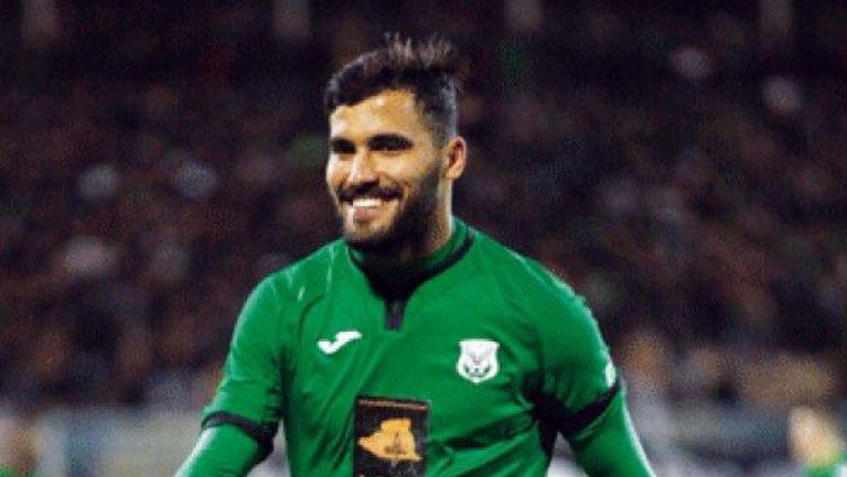 الفريق مصر على استقدام المدافع بن عيادة