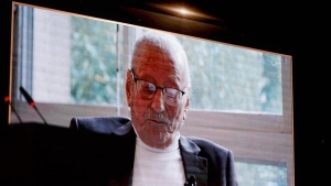 المخرج الجزائري محمد لخضر حمينة