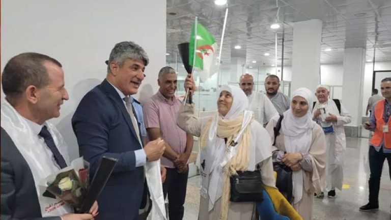 إشادة بظروف تكفل الدولة بالحجاج بالبقاع المقدسة