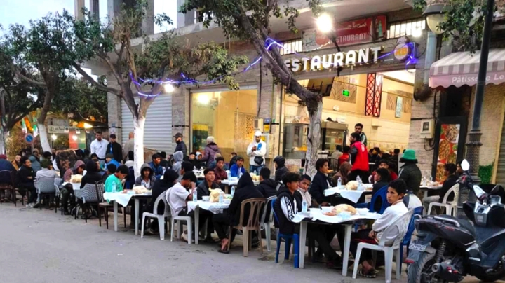 صورة راقية في العطاء رسمتها أياد بيضاء