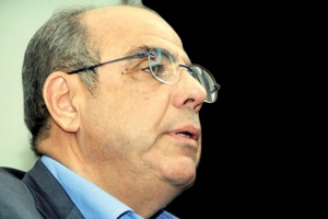 روراوة يحث الأندية الوطنية على اتباع سياسة تقشفية