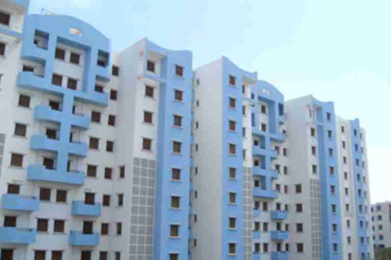 توزيع 700 وحدة سكنية بصيغة العمومي الإيجاري