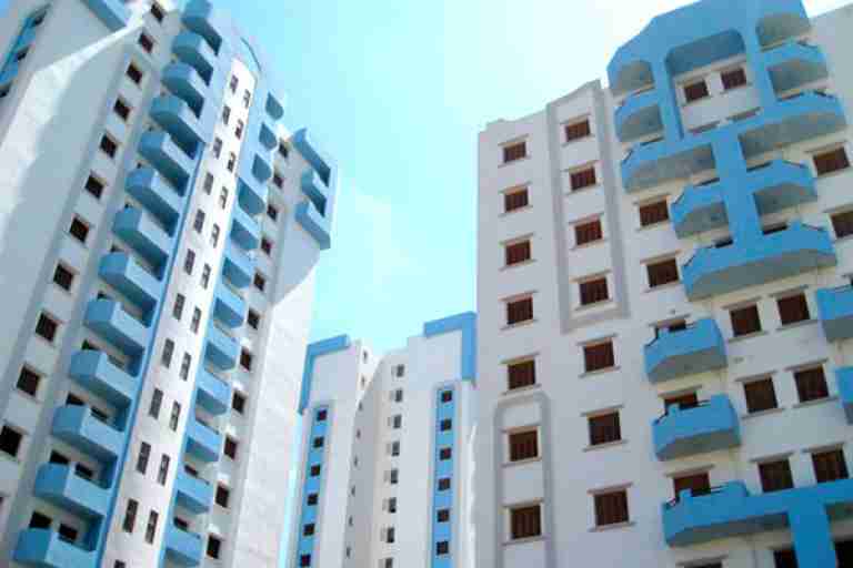 إنجاز سكنات للإيجار بالشراكة مع الخواص