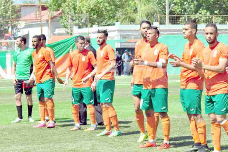 وداد بوفاريك يمر بأيام صعبة