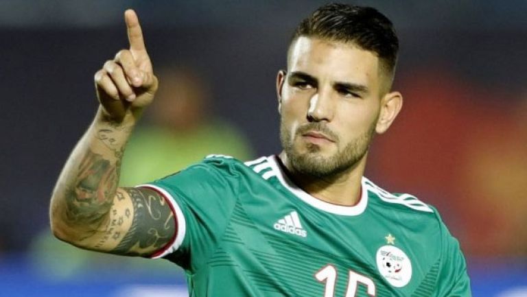 فخور باللعب للجزائر، والفوزُ بـ "كان" يشبه حكاية خرافية