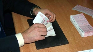 صبّ منحة 5 آلاف دينار للمتمدرسين قبل نهاية جويلية