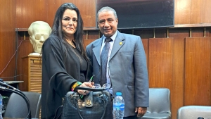 الشاعرة والكاتبة الجزائرية حبيبة محمدي