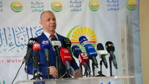 رئيس حركة البناء الوطني عبد القادر بن قرينة