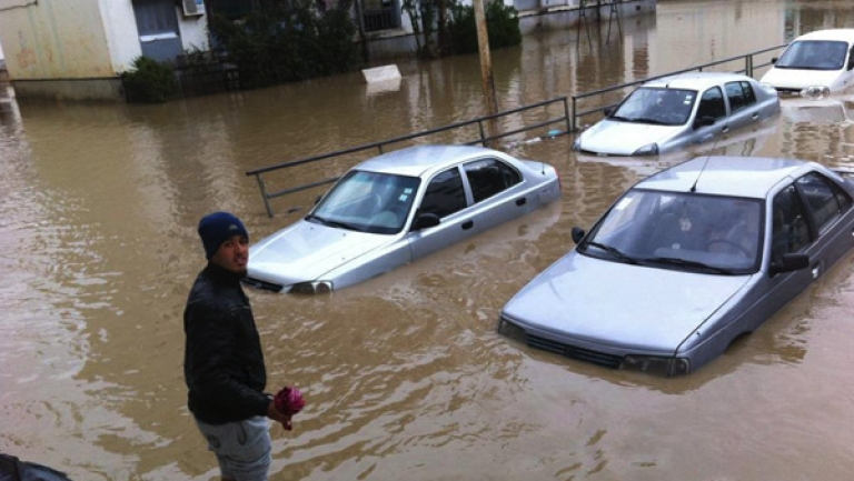 دعوة للحيطة والحذر من مخاطر الفيضانات