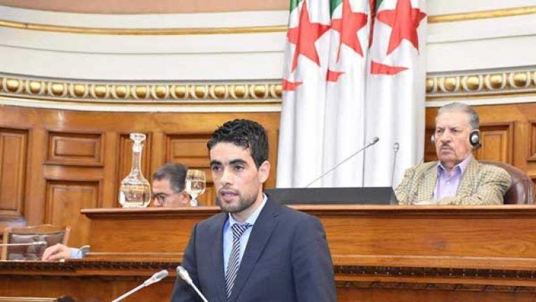 إبراز دواعي منع متقاعدي الجيش من ممارسة السياسة