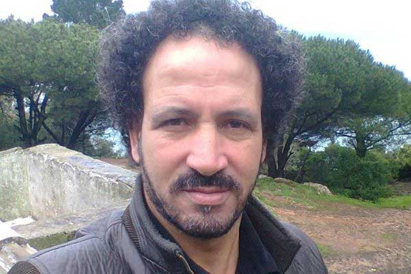 الشعر المغاربي أعطى دفعا للشعر العربي