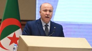 الوزير الأول، وزير المالية، أيمن بن عبد الرحمان
