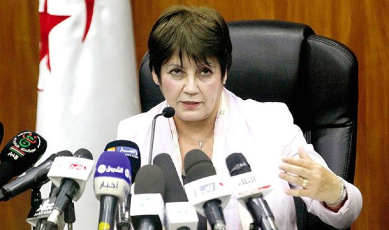 تخفيف وزن المحفظة المدرسية بـ2 كلغ