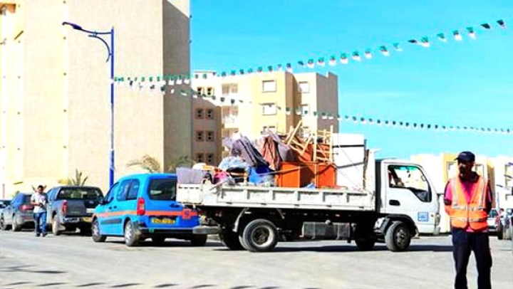 المستفيدون في انتظار فرحة الترحيل