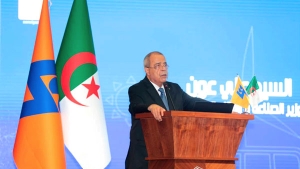 وزير الصناعة والإنتاج الصيدلاني، علي عون