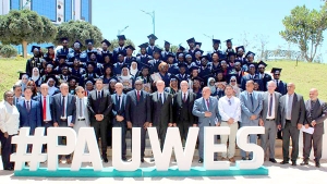 تخرج 71 طالبا من بينهم 32 من جنسية إفريقية