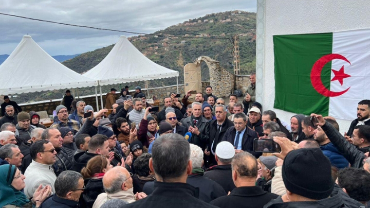 جبهة القوى الاشتراكية تحيي ذكرى رحيل حسين آيت أحمد