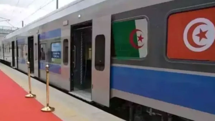 المساء – انطلاق الرحلات عبر قطار الجزائر- تونس هذه الصائفة المساء – انطلاق الرحلات عبر قطار الجزائر- تونس هذه الصائفة