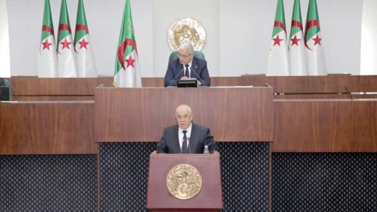 43 نقابة "ميتة" تكلّف الخزينة دون نشاط