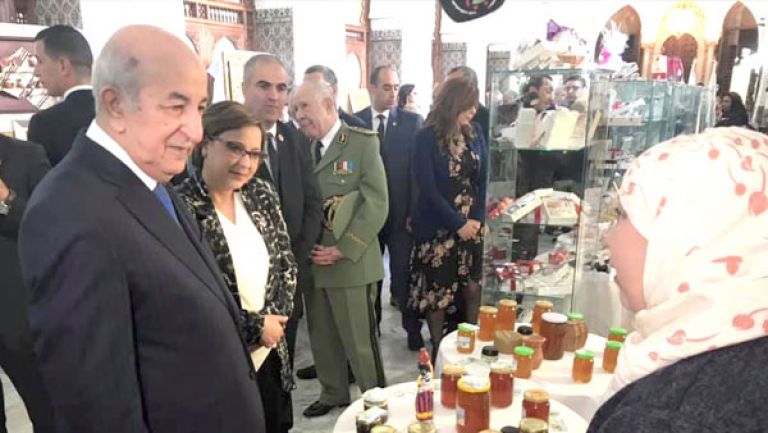 رئيس الجمهورية يتعهد بتمكين المرأة وتحسين وضعها
