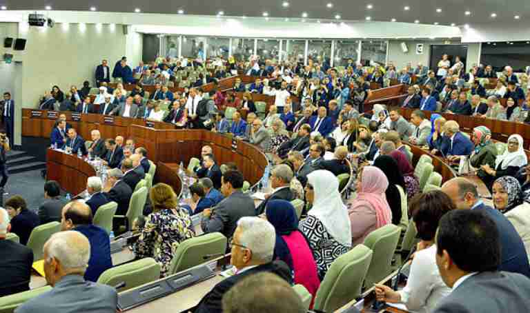المطالبة بإشراك البرلمان في مراقبة التمويل غير التقليدي