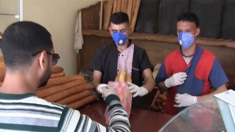 فتح المحلات التجارية بين مرحّب ومتخوف