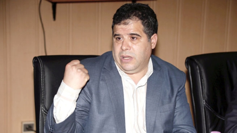 منحة البطالة محفز للشباب وضربة للسوق الموازية