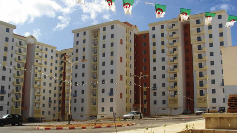 سكان وهران ينتظرون الإفراج عن قوائم السكن