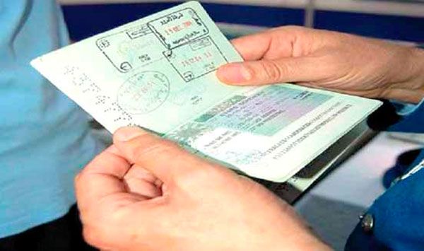 توقيف مزوّر طلبات التأشيرة