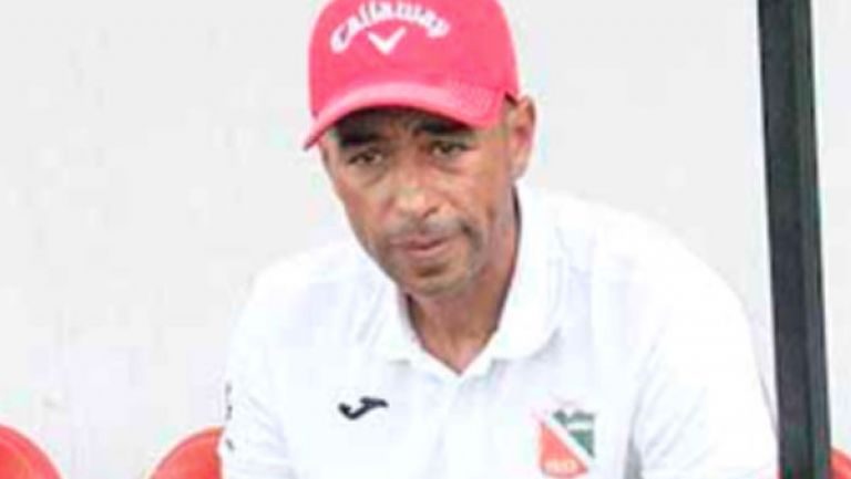 بوعكاز مرشح لتدريب "الصفراء"