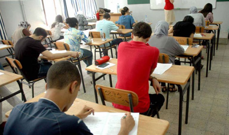 89 بالمائة من تلاميذ الأقسام النهائية يغيبون
