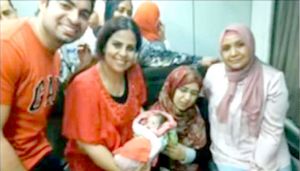عملية ولادة على متن قطار مصري