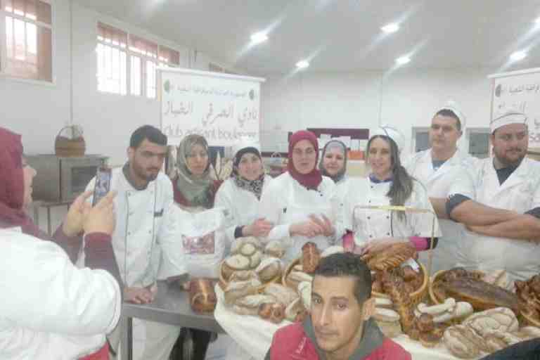استفادة الحرفيين في الخبازة من عتاد جديد
