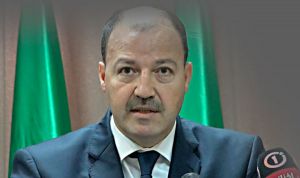 حطاب يعطي إشارة الانطلاق