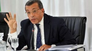 المبعوث الخاص للاتحاد الإفريقي، وزير المالية الأسبق، عبد الرحمان بن خالفة