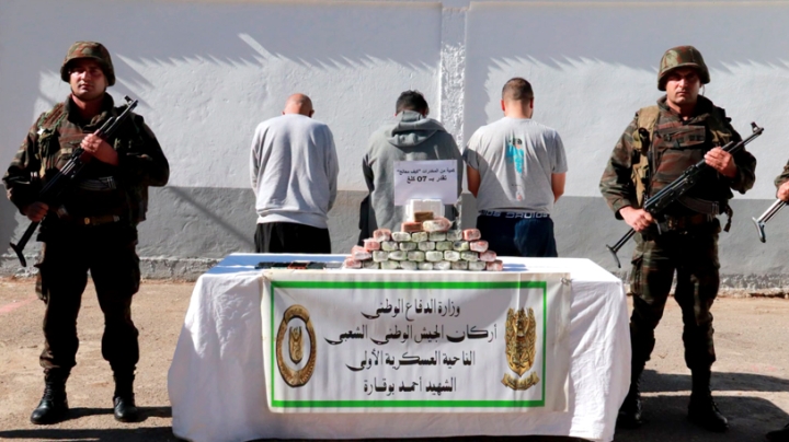 إحباط تمرير قرابة 4 قناطير من الكيف عبر الحدود مع المغرب