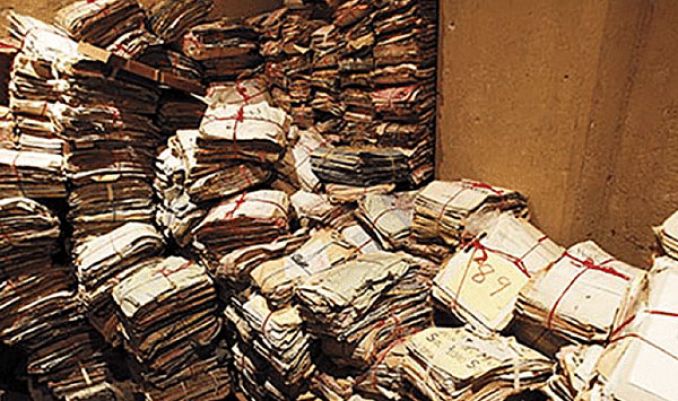 450 كلم من الوثائق الجزائرية بقصر ”فانسان”
