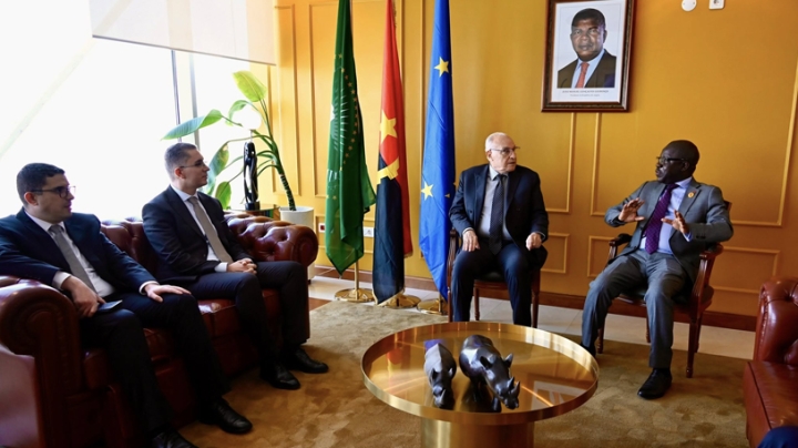 عطاف يشارك في القمّة الإفريقية-الأوروبية