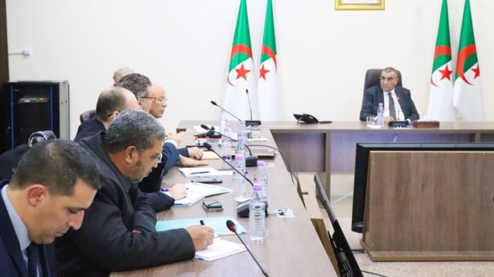 تسريع وتيرة الأشغال بالخط المنجمي الشرقي