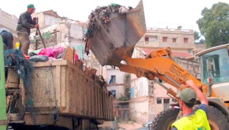 خبراء يناقشون المقاربة القانونية لرسلكة النفايات