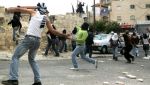 إسرائيل تفرض حظر تجوال ليلي على شبان فلسطينيين