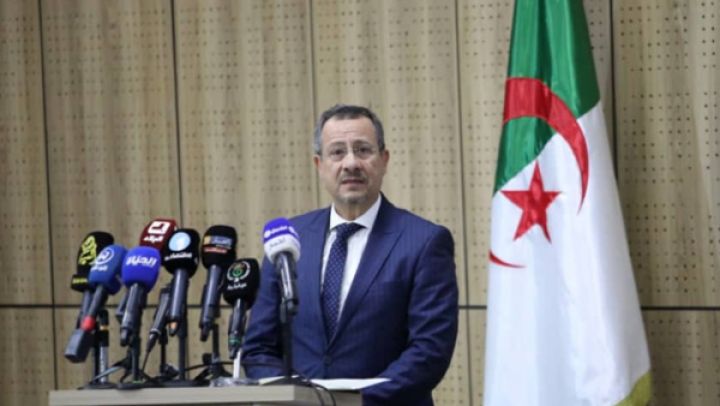 برنامج خاص لجرف الرمال بالموانئ الصغيرة والمتوسطة