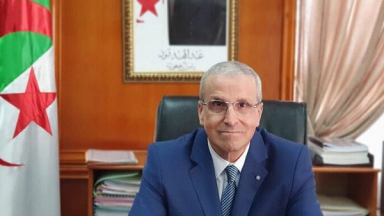 لا مفر من ربط الجامعة بالمجال الاقتصادي والاجتماعي