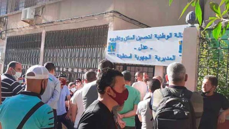 مكتتبو "عدل" بقسنطينة متمسكون بموعد جويلية