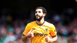  الدولي الجزائري ولاعب وولفرهامبتون الإنجليزي، ريان آيت نوري